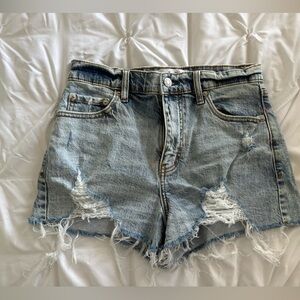 Daze jean shorts size 26 NWOT